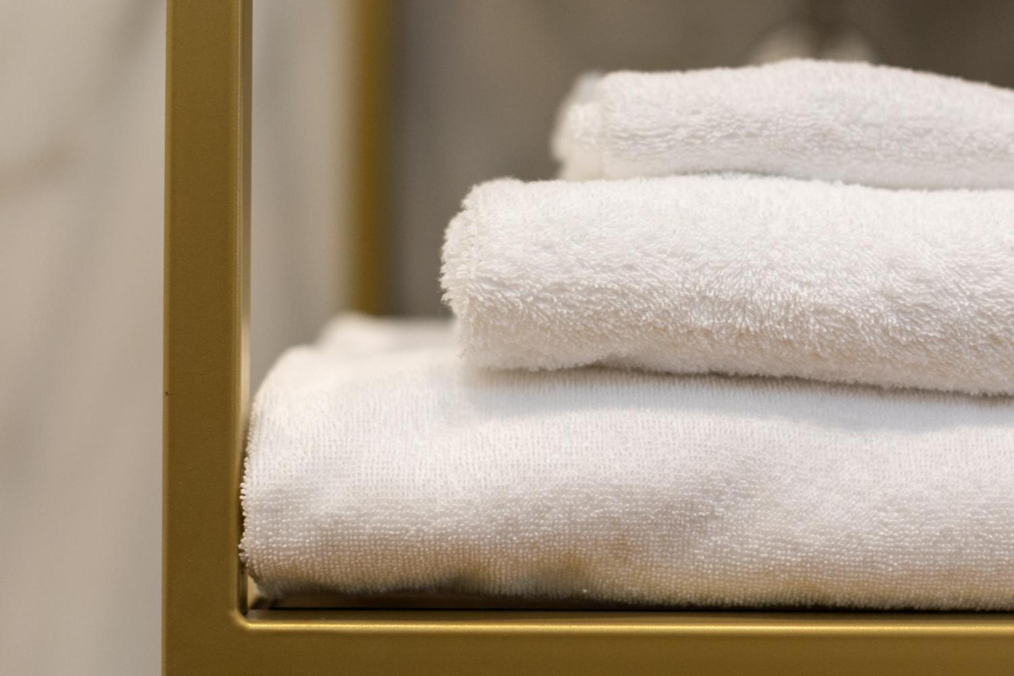 Mavi Luxury Rome
